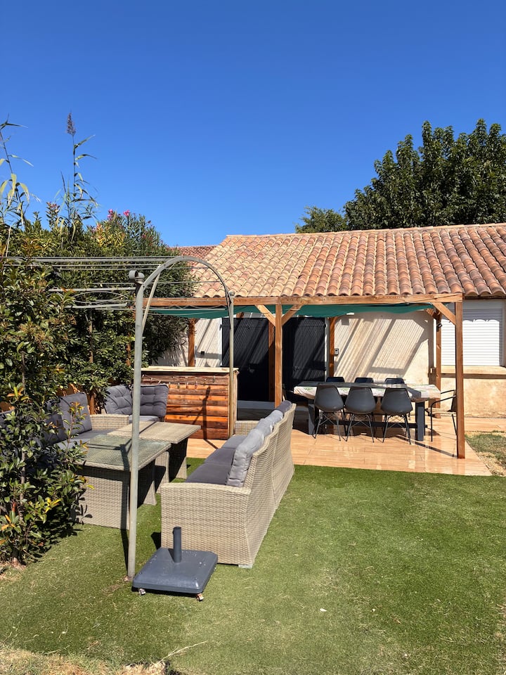 Maison Tarascon En Campagne Au Coeur Des Alpilles - Tarascon
