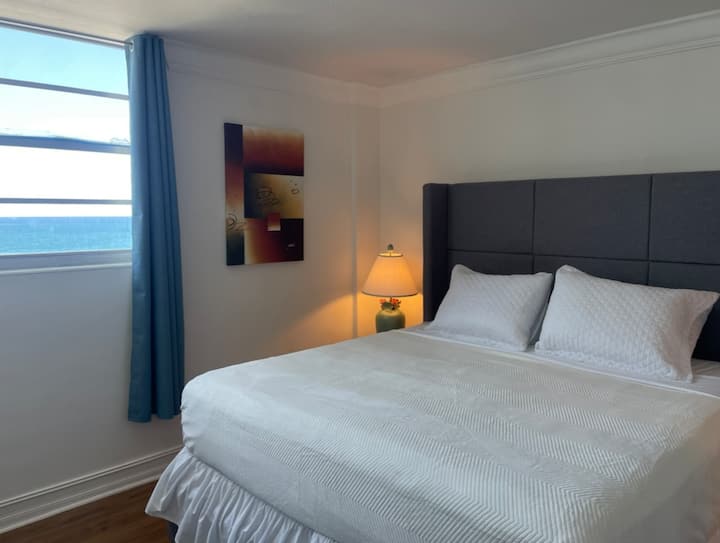 سرير بحجم كبير