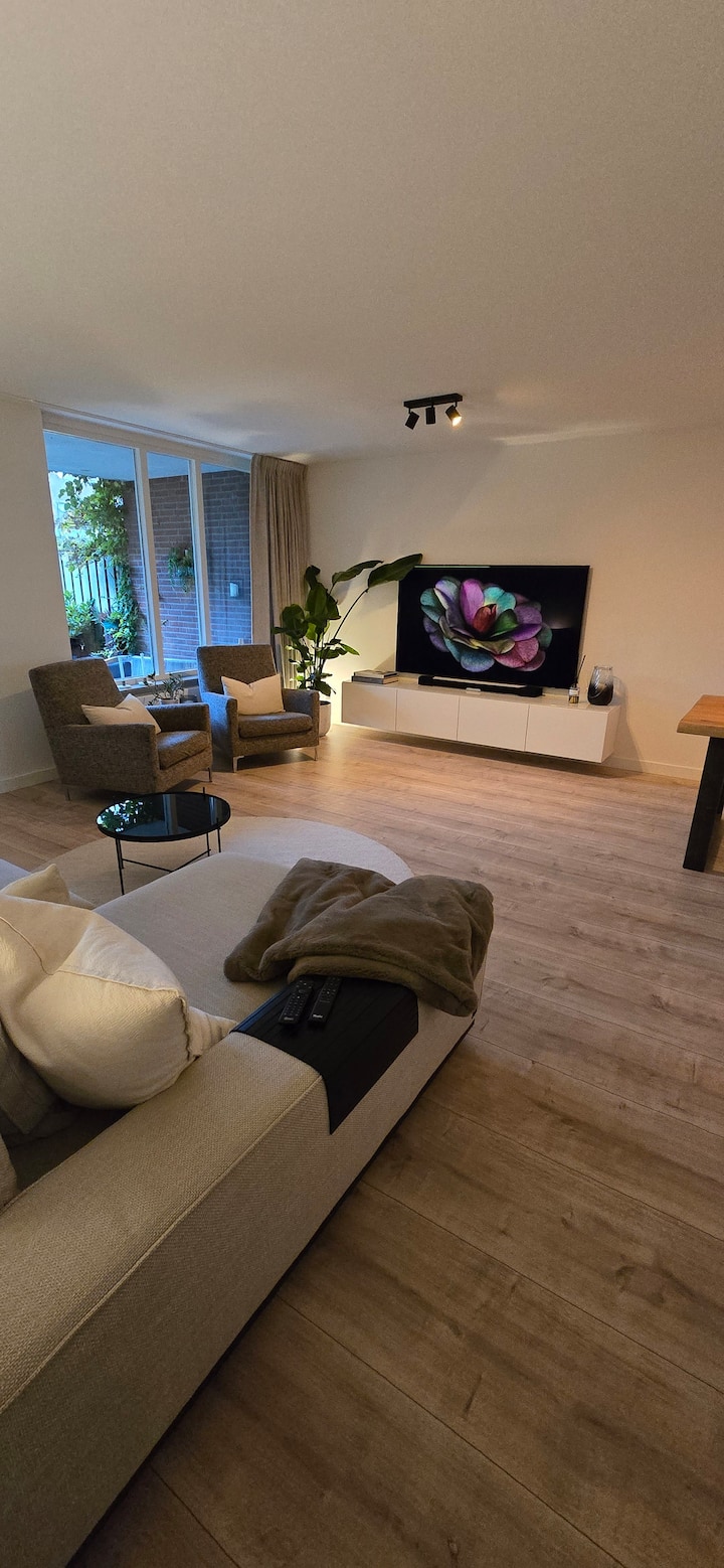 Amazing Renovated Apartment Directly At The Beach - Naarden