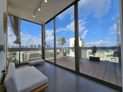 Outstanding Penthouse Triplex in Saifi (24/7 Elec)