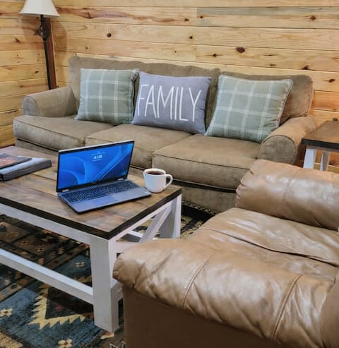 Popular Airbnb listing: Peaceful Wooded Retreat | Fire Pit · Stars · EV in Southwest Arkansas Rural