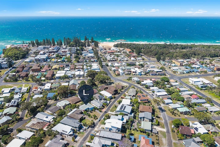 Yaringa -13 Seaview Street, Swr - South West Rocks