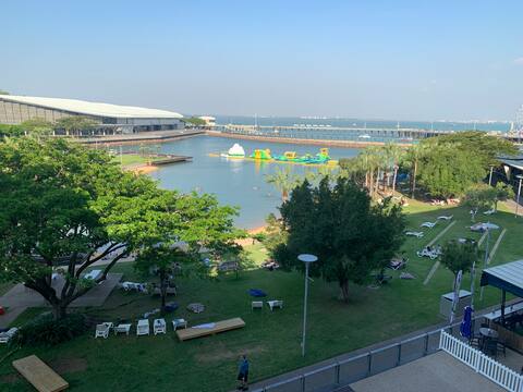 Darwin Waterfront Holiday Apt. 3BDR at the lagoon