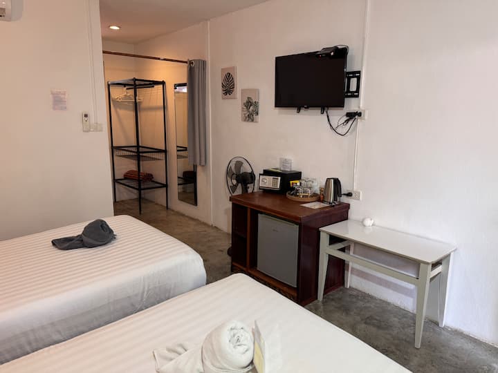 Room With Two Beds 5 Mins From The Beach - Ao Nang