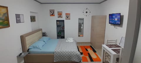 Klent Studio Apartment.