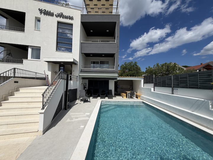 Villa Azzuro With Roof Terrace And Pool - Biograd na Moru