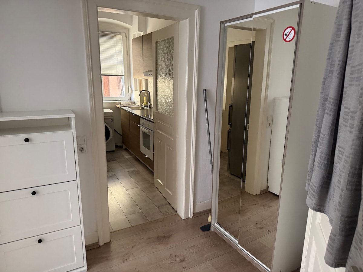Central 3 bedroom apartment in the east with excellent transport links