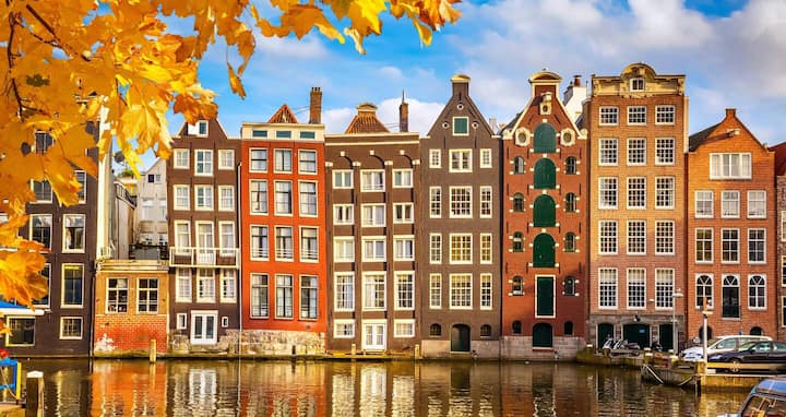 Cute house close to Amsterdam - Houses for Rent in Zaandam, Noord