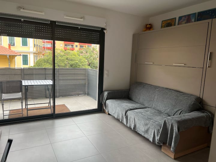 Studio 25m2 Terrasse6m2
Menton Stationnement Privé - Roquebrune-Cap-Martin