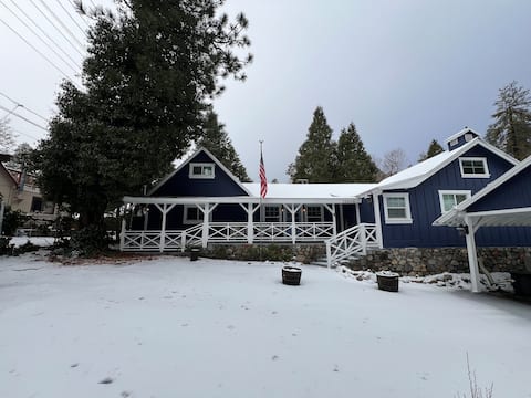 3bd/3ba-Family/Pet Friendly |Spa and Fenced Yard!