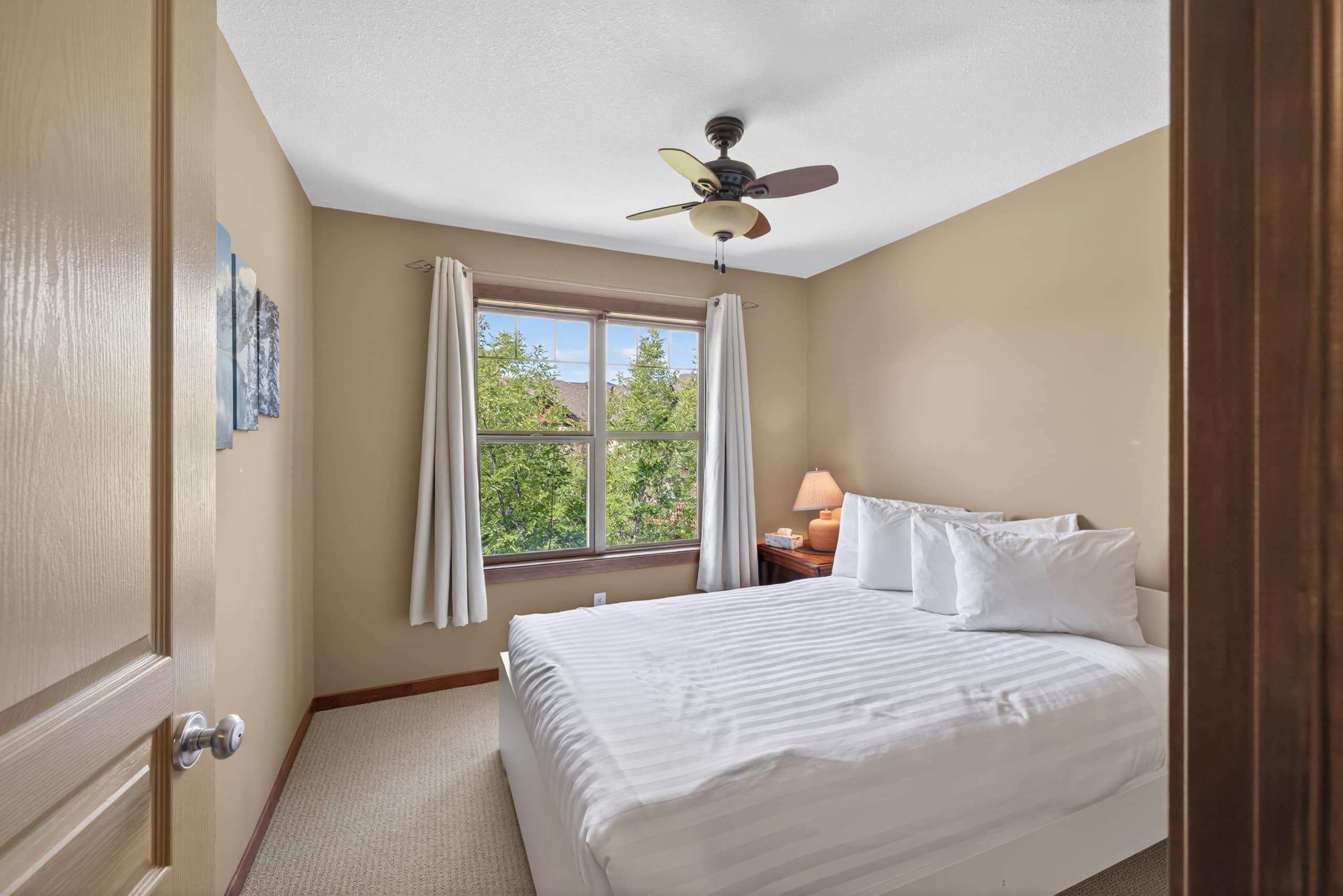 Mountain Haven in Downtown Invermere - Photo 30