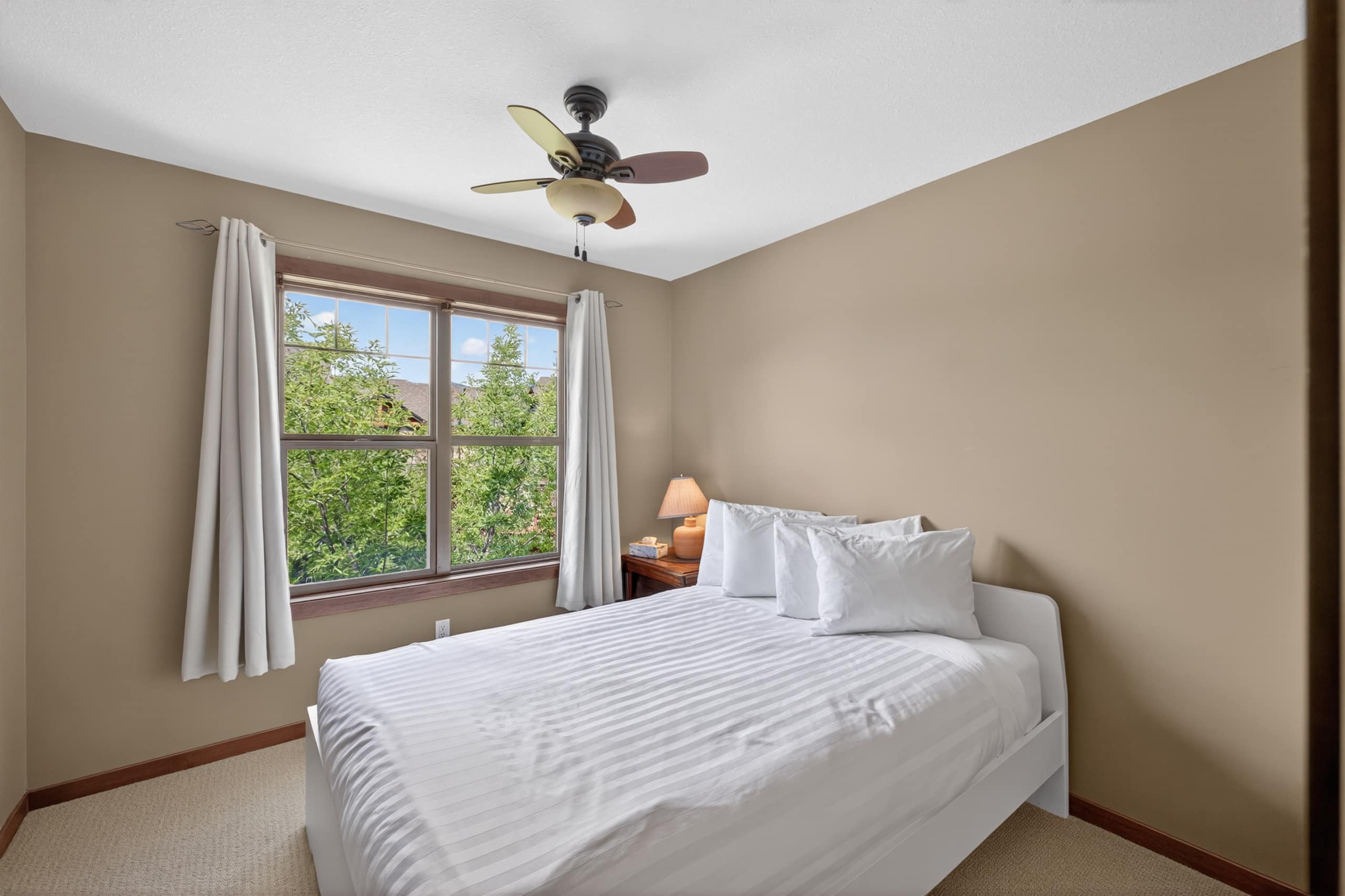 Mountain Haven in Downtown Invermere - Photo 29