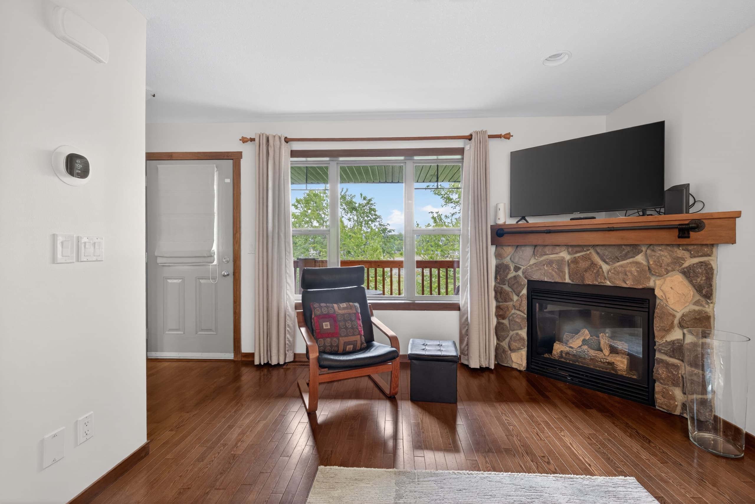 Mountain Haven in Downtown Invermere - Photo 19