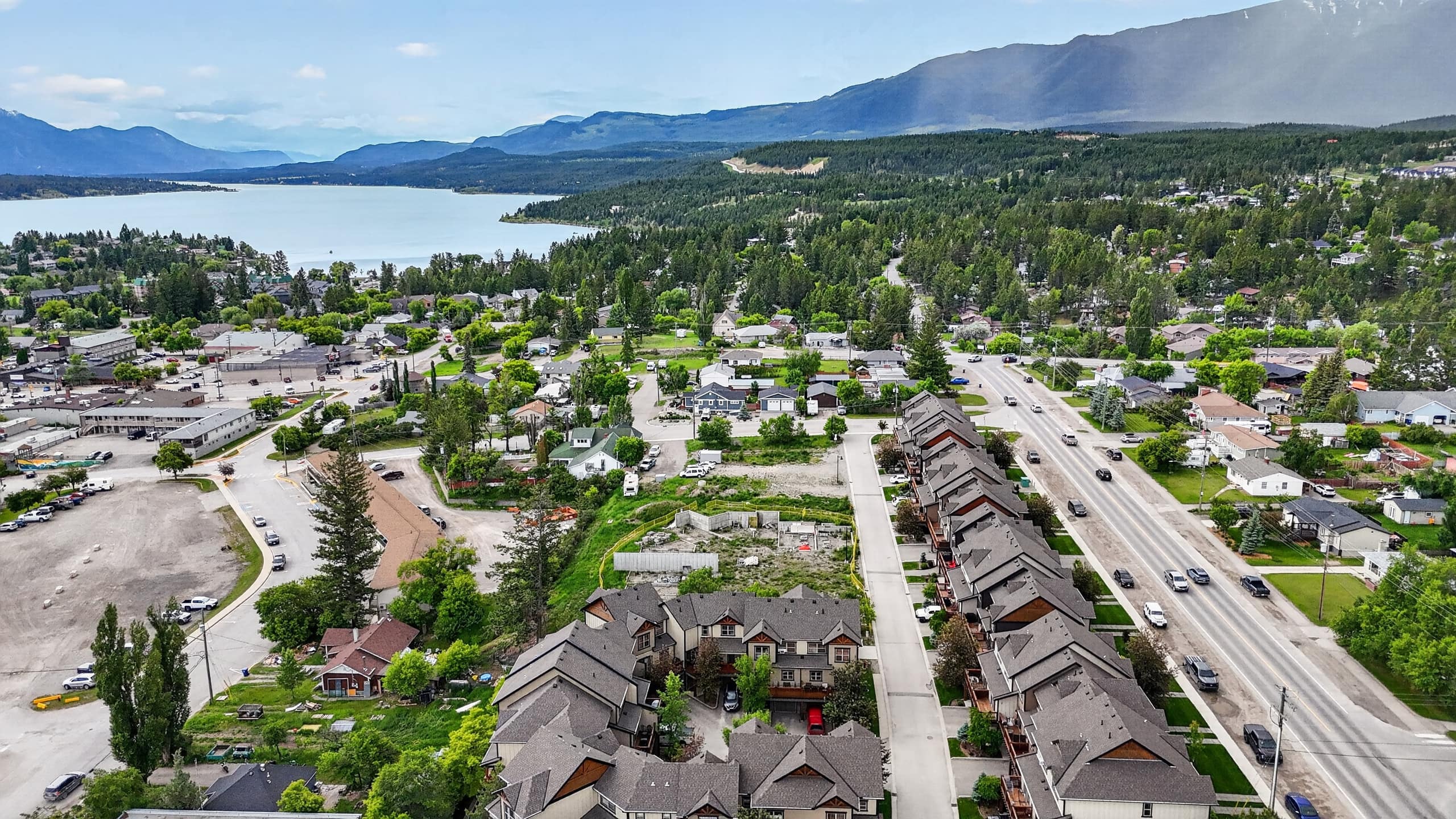 Mountain Haven in Downtown Invermere - Photo 32