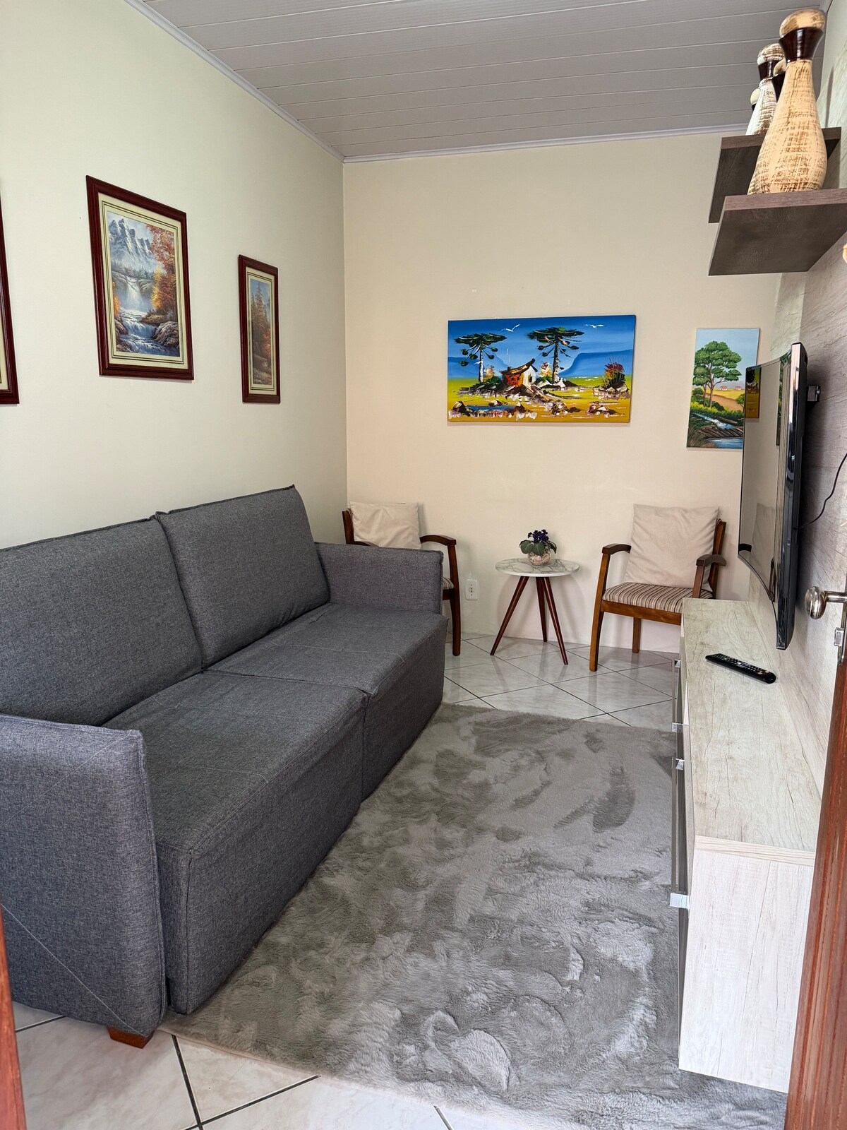 Imóvel de sucesso: Entire apartment in the city center. em Lages