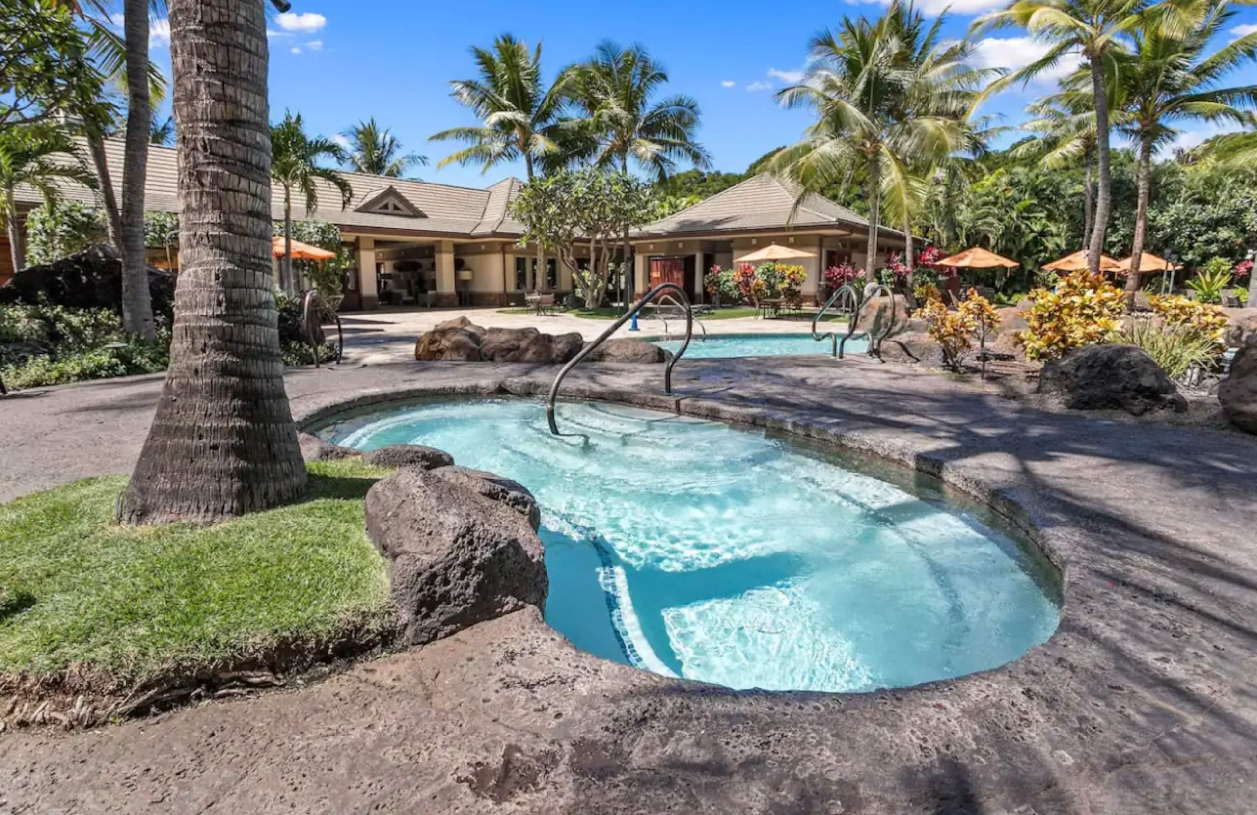 Villa in Kihei · ★4.87 · 3 bedrooms · 5 beds · 3.5 private baths - Image 37