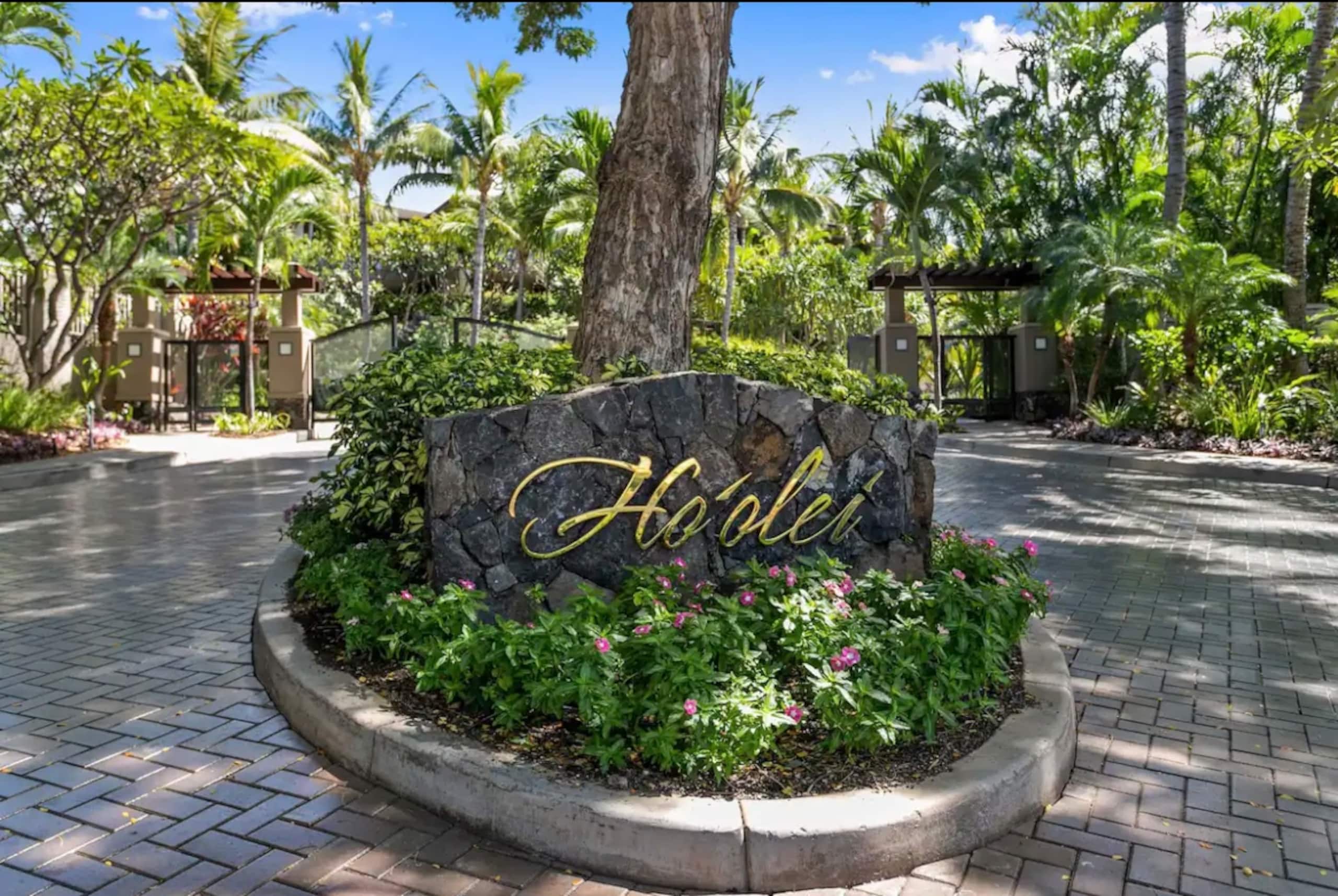 Villa in Kihei · ★4.87 · 3 bedrooms · 5 beds · 3.5 private baths - Image 35
