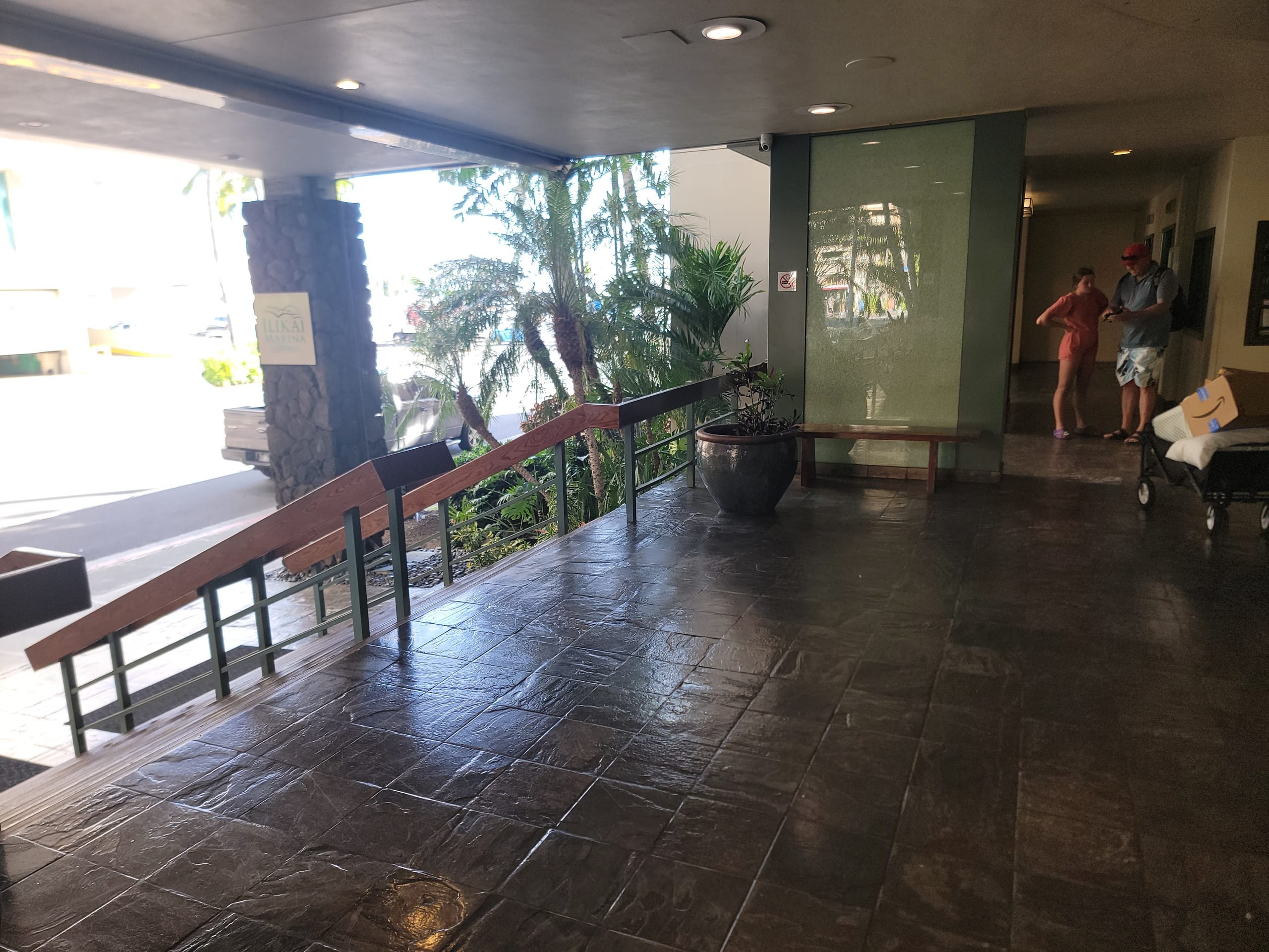 Condo in Honolulu · ★4.73 · 1 bedroom · 2 beds · 1 private bath - Image 41