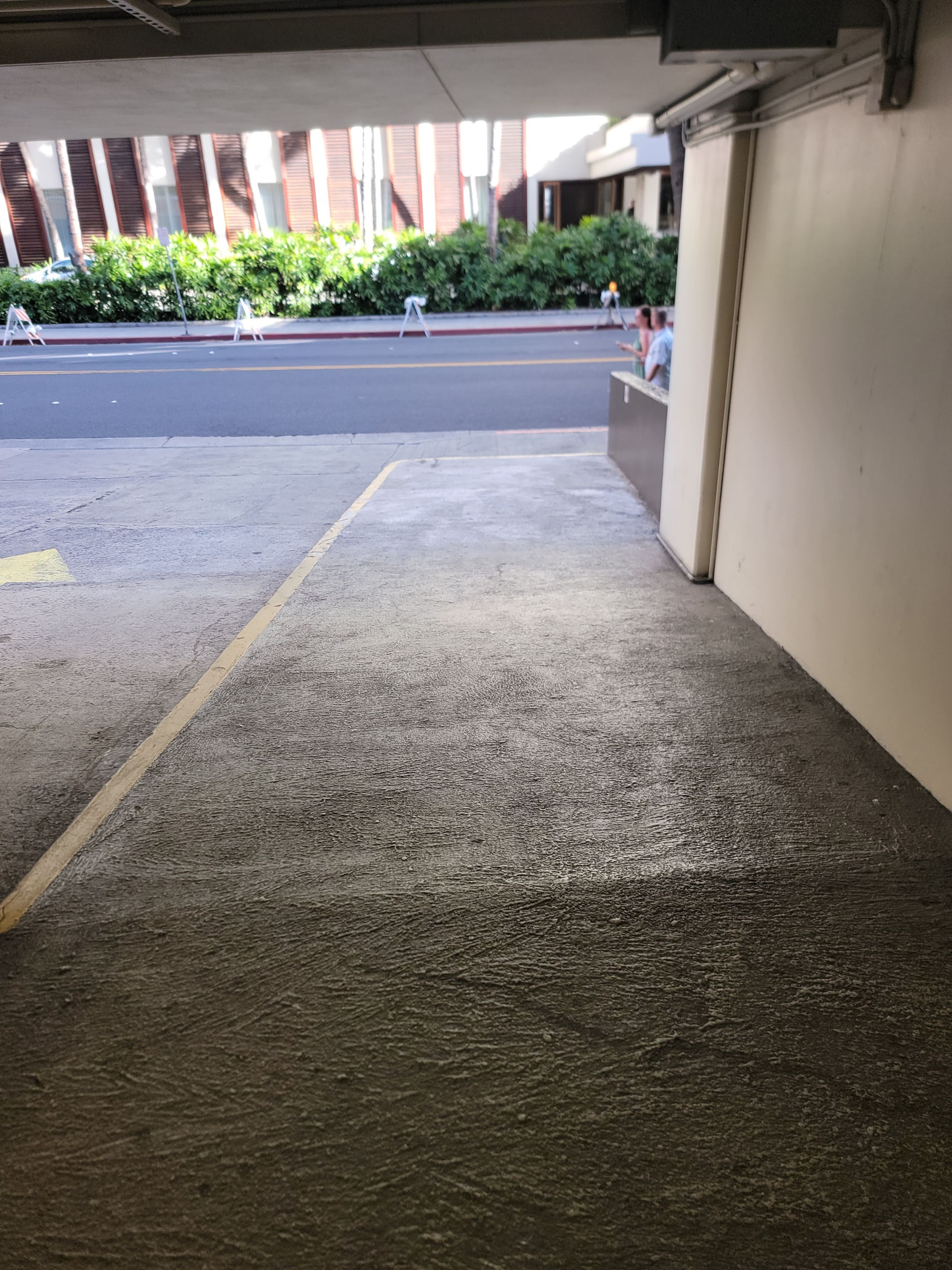 Condo in Honolulu · ★4.73 · 1 bedroom · 2 beds · 1 private bath - Image 40