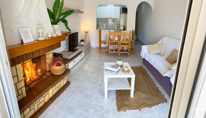 Apartment Torrevieja, Costa-blanca, Facing The Sea - Torrevieja