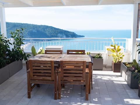 Vico Lungo 9, Peschici, Italy