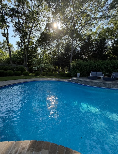 Serene East Hampton Escape - Pool until October