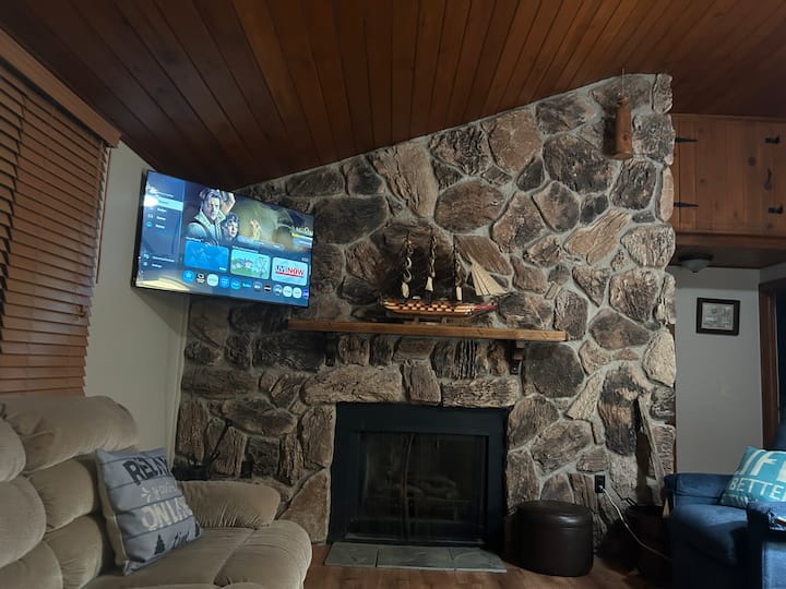 Waterport, Waterfront Cottage - Albion, NY