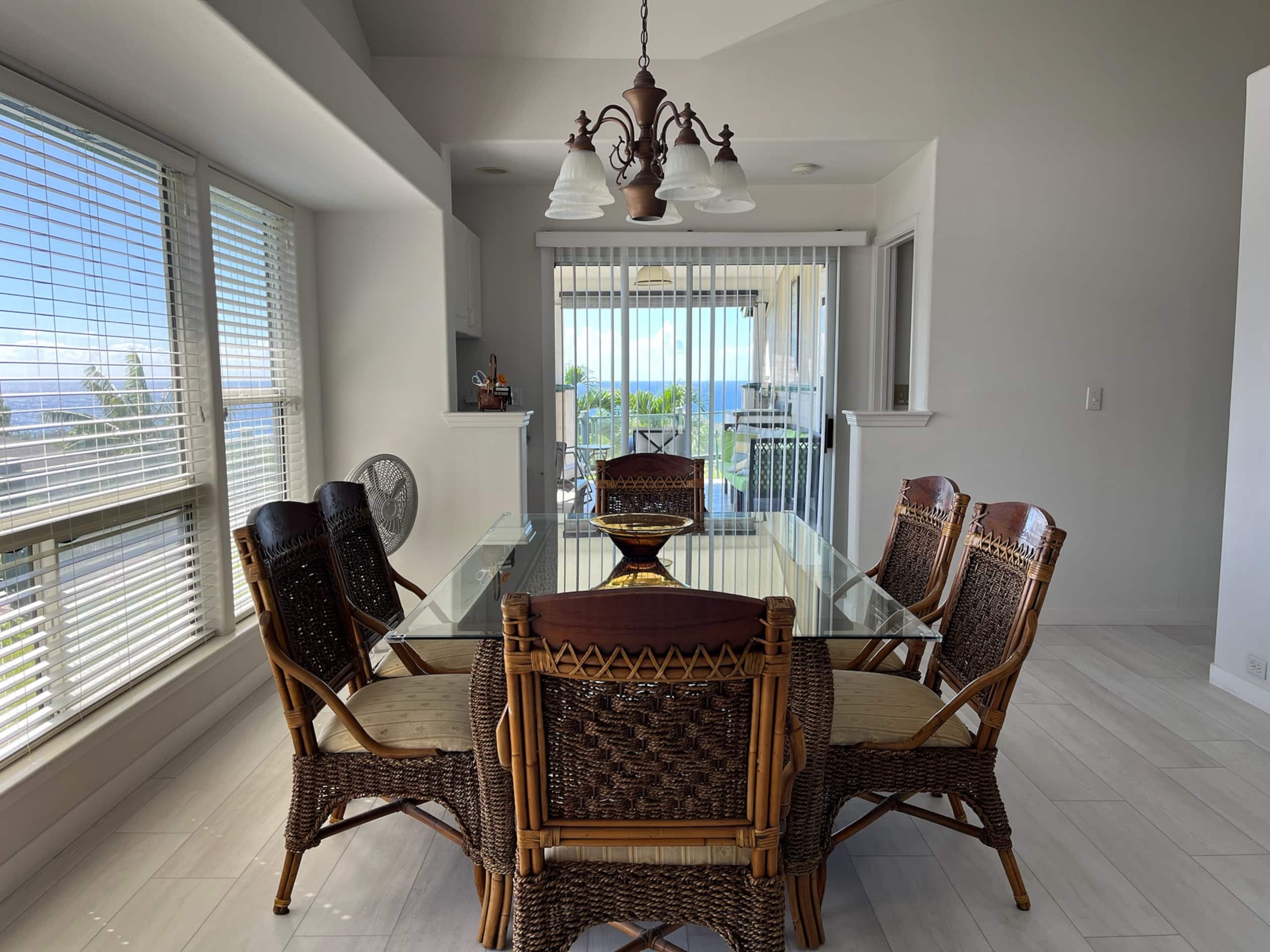 Home in Kailua-Kona · ★4.72 · 3 bedrooms · 5 beds · 2 baths - Image 8