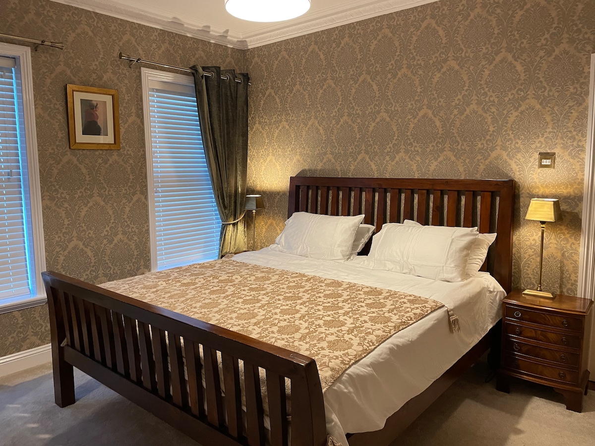 เตียงซูเปอร์คิงไซส์
จากนั้น