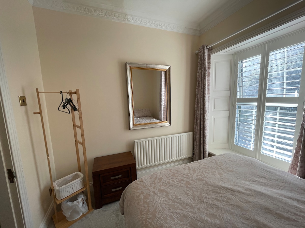 เตียงใหญ่