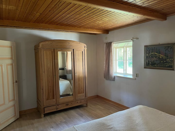 غرفة النوم 1