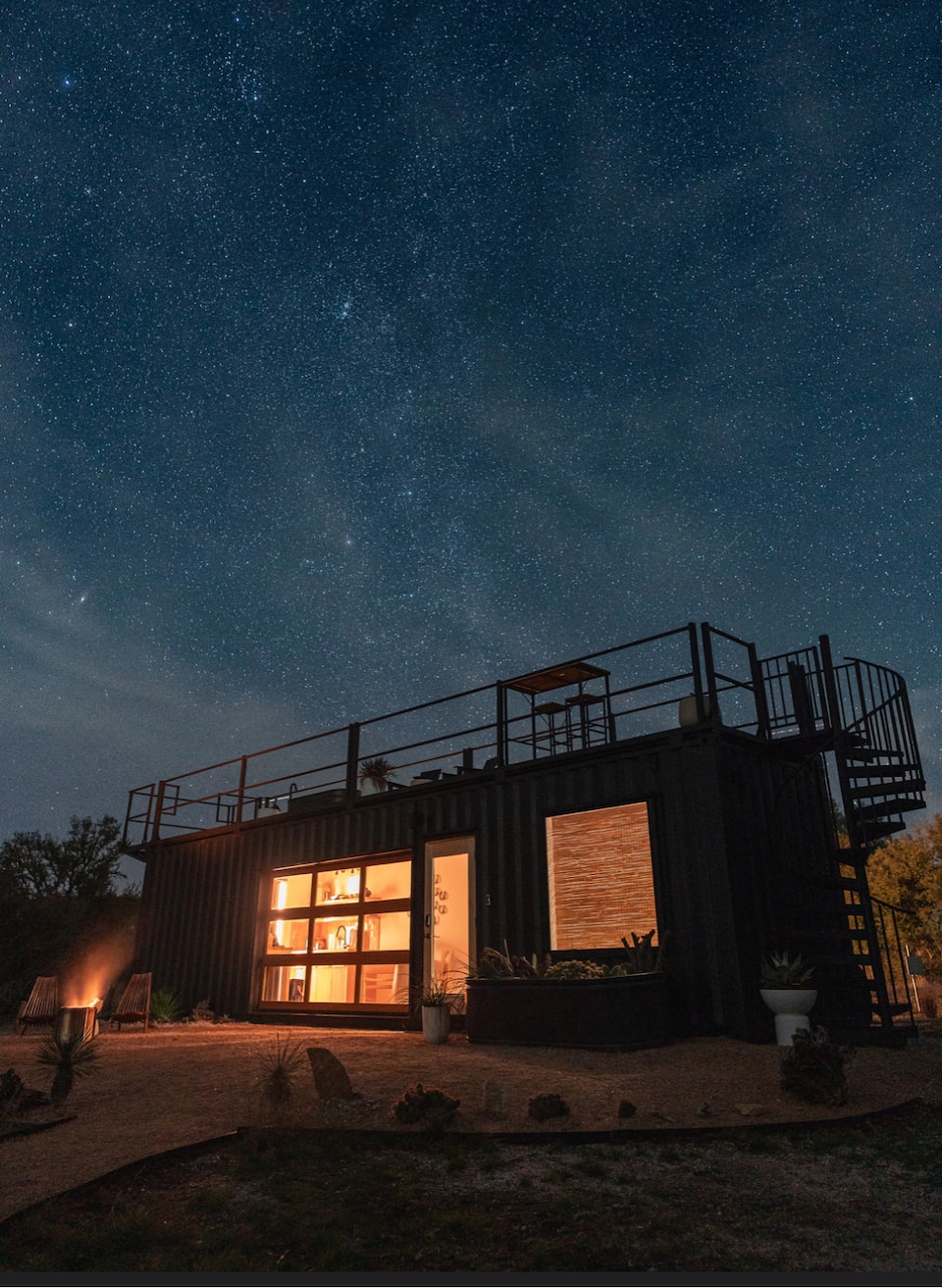 Photo inspiration: Curated Container Air Bnb Rentals Gallery View 49