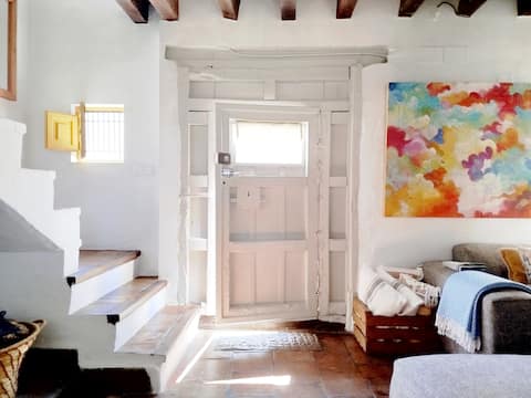 Casa Afortunada in Granada. Beach and mountains.