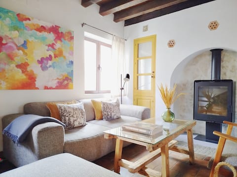 Casa Afortunada in Granada. Beach and mountains.