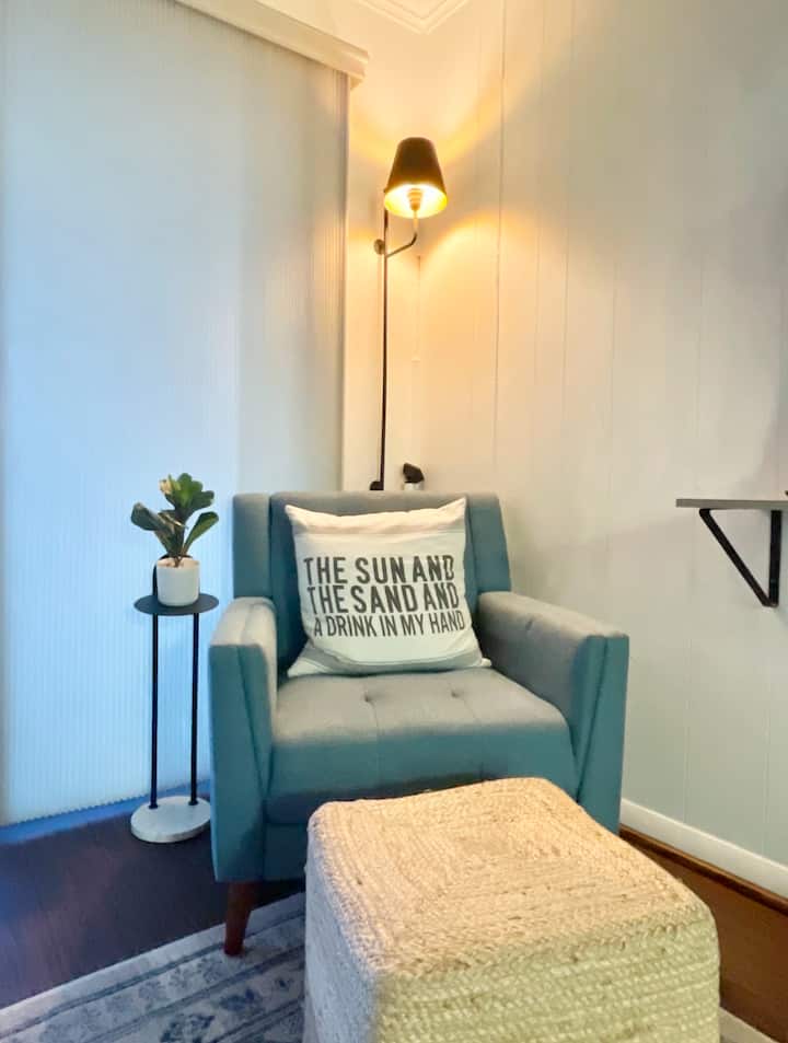2 Br Condo Steps To The Beach! - Ocean City, MD