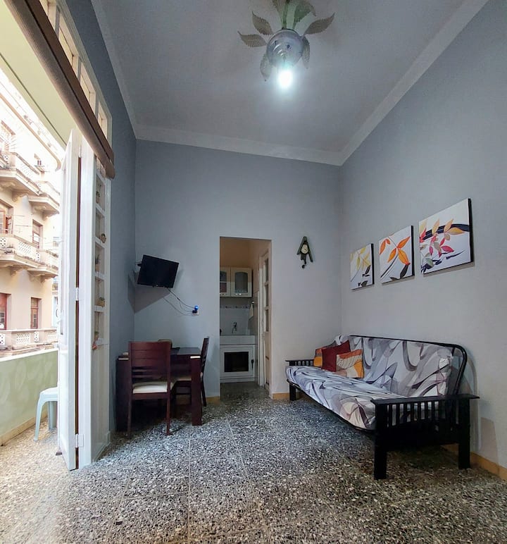 Apt San Juan/ Free Wifi/ Central/ Electricity 24/7 - Havana