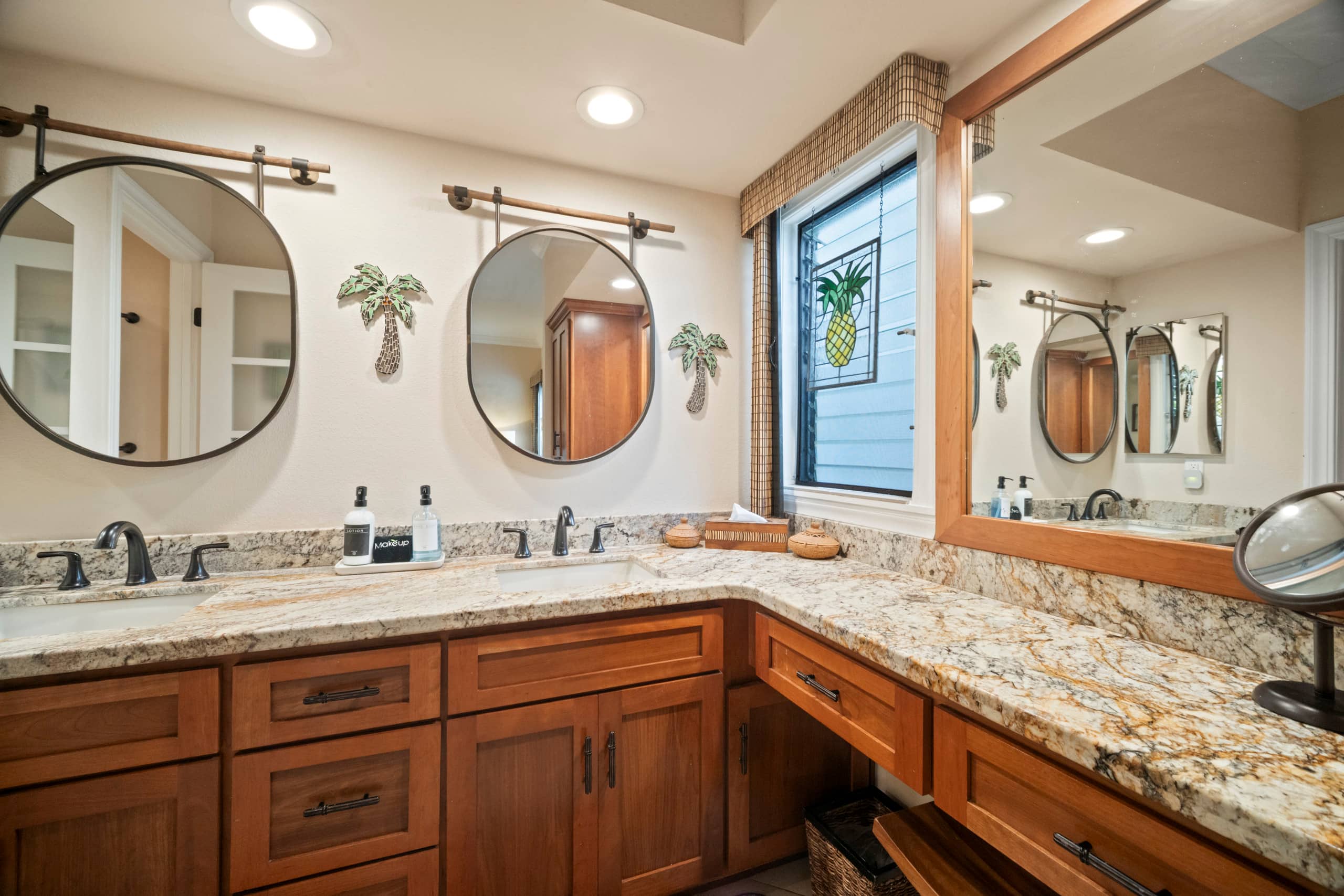 Condo in Poipu  · ★4.96 · 1 bedroom · 1 bed · 1.5 baths - Image 16