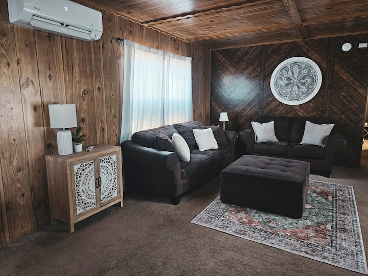2 Bedroom Home One Mile From Downtown Boone - Boone, NC