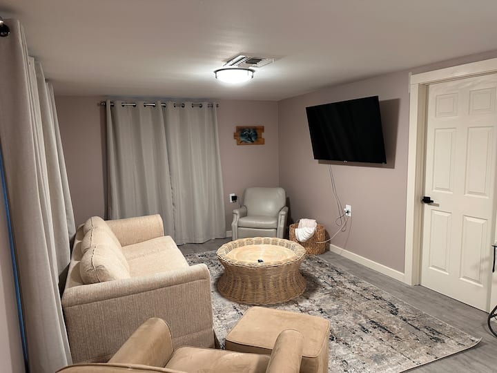 Latitude 🧜🏻‍♀️ Adjustment Weeki Style Cottage - Weeki Wachee, FL