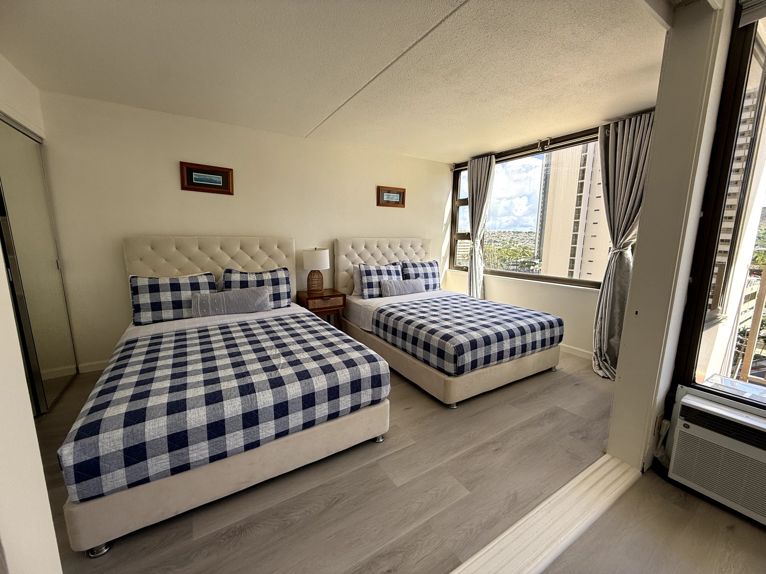 Condo in Honolulu · ★4.78 · 1 bedroom · 3 beds · 1 bath - Image 29