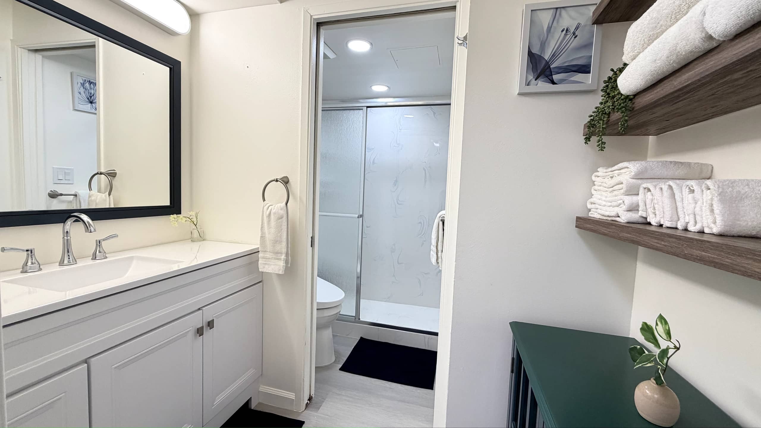 Condo in Honolulu · ★4.78 · 1 bedroom · 3 beds · 1 bath - Image 32
