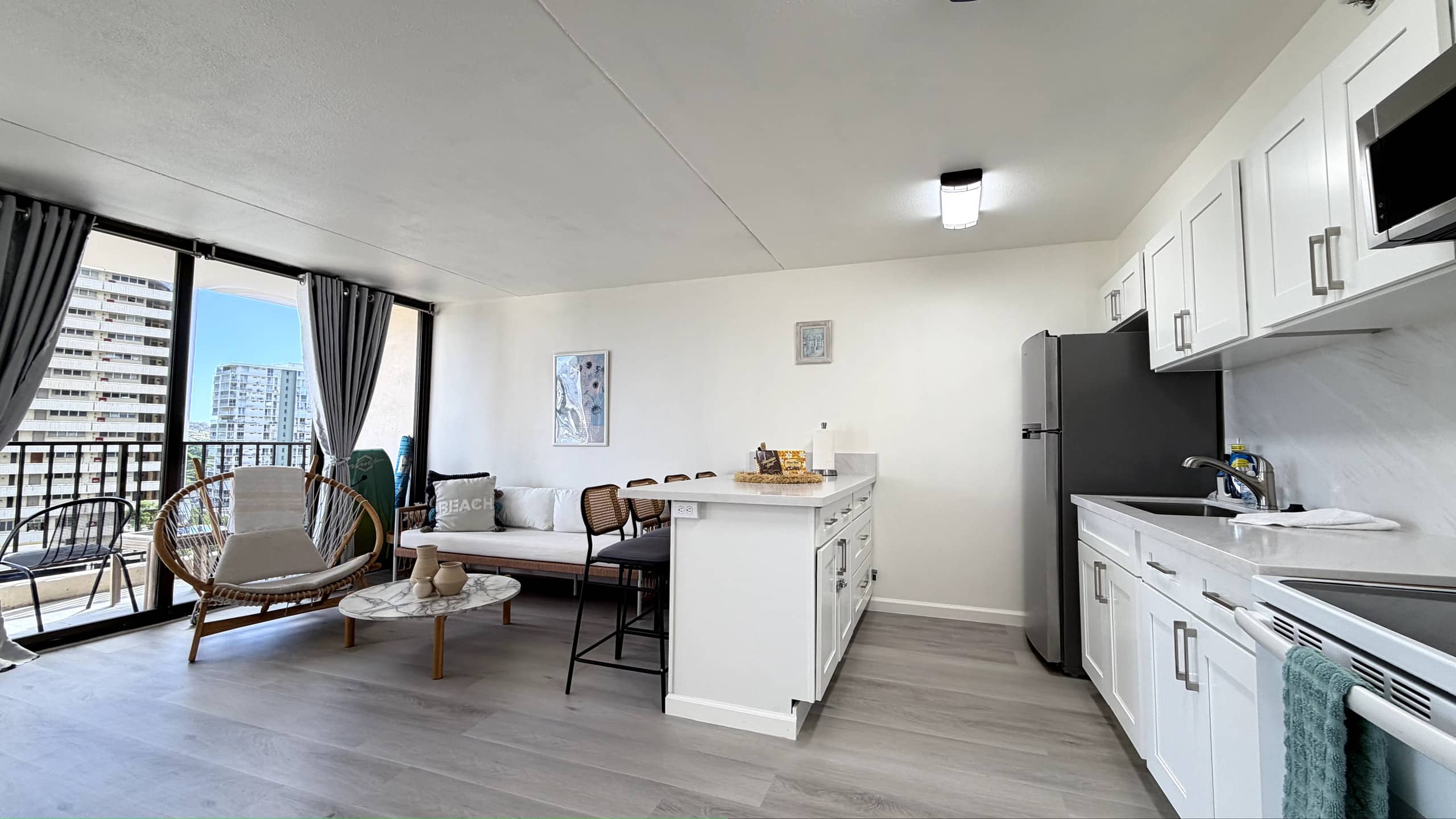 Condo in Honolulu · ★4.78 · 1 bedroom · 3 beds · 1 bath - Image 2