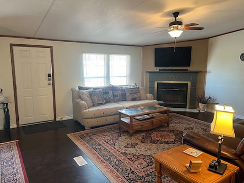 Greens Creek Lodging