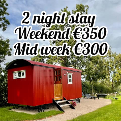 2nights direct €350 mid wk €300 @sheelinhuts