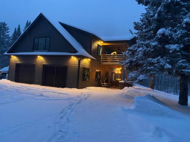 The Cat Rest gallery image 2