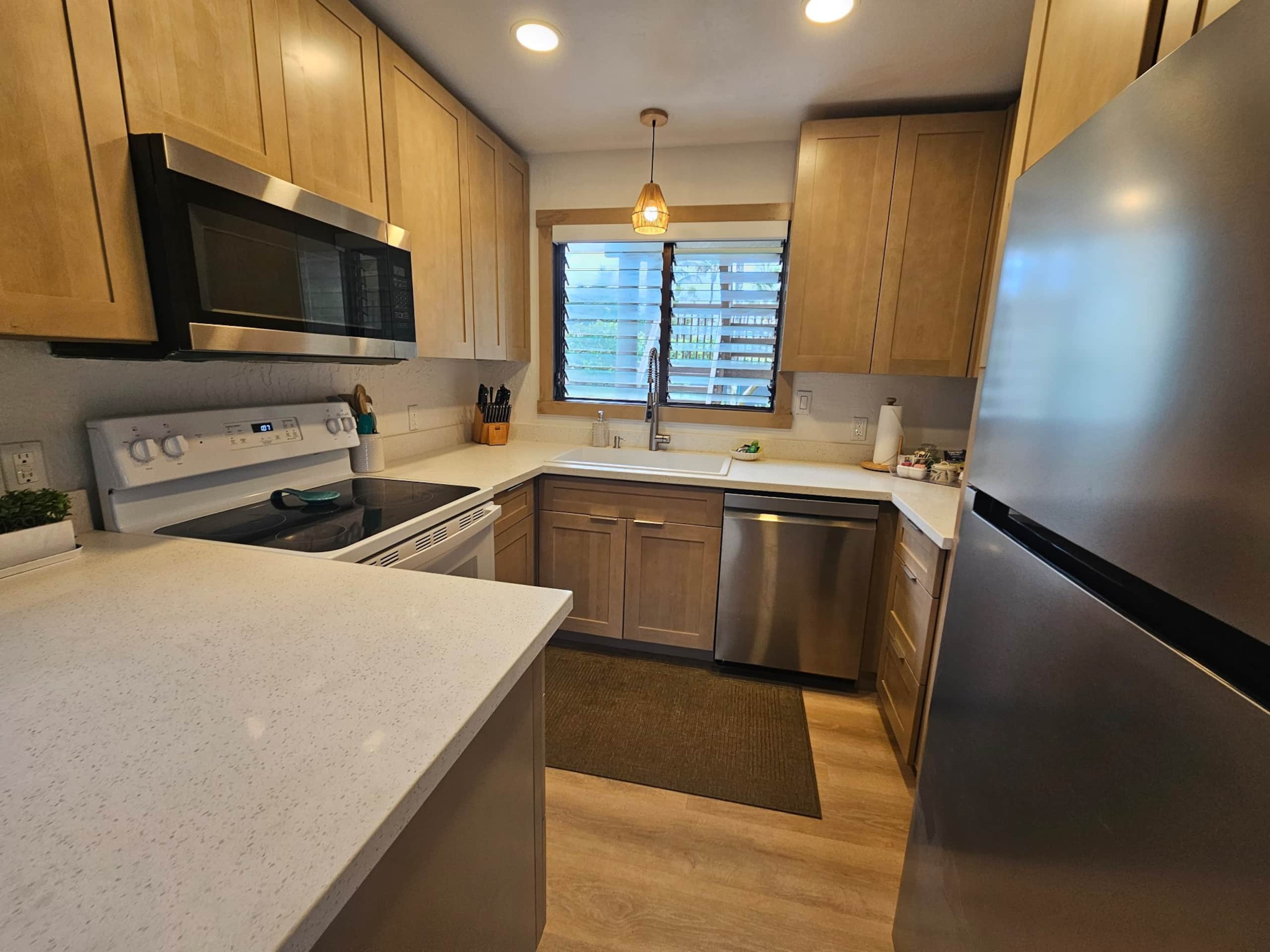 Heavenly Oceanfront 1 Bedroom Condo Pool & Beach - Photo 12