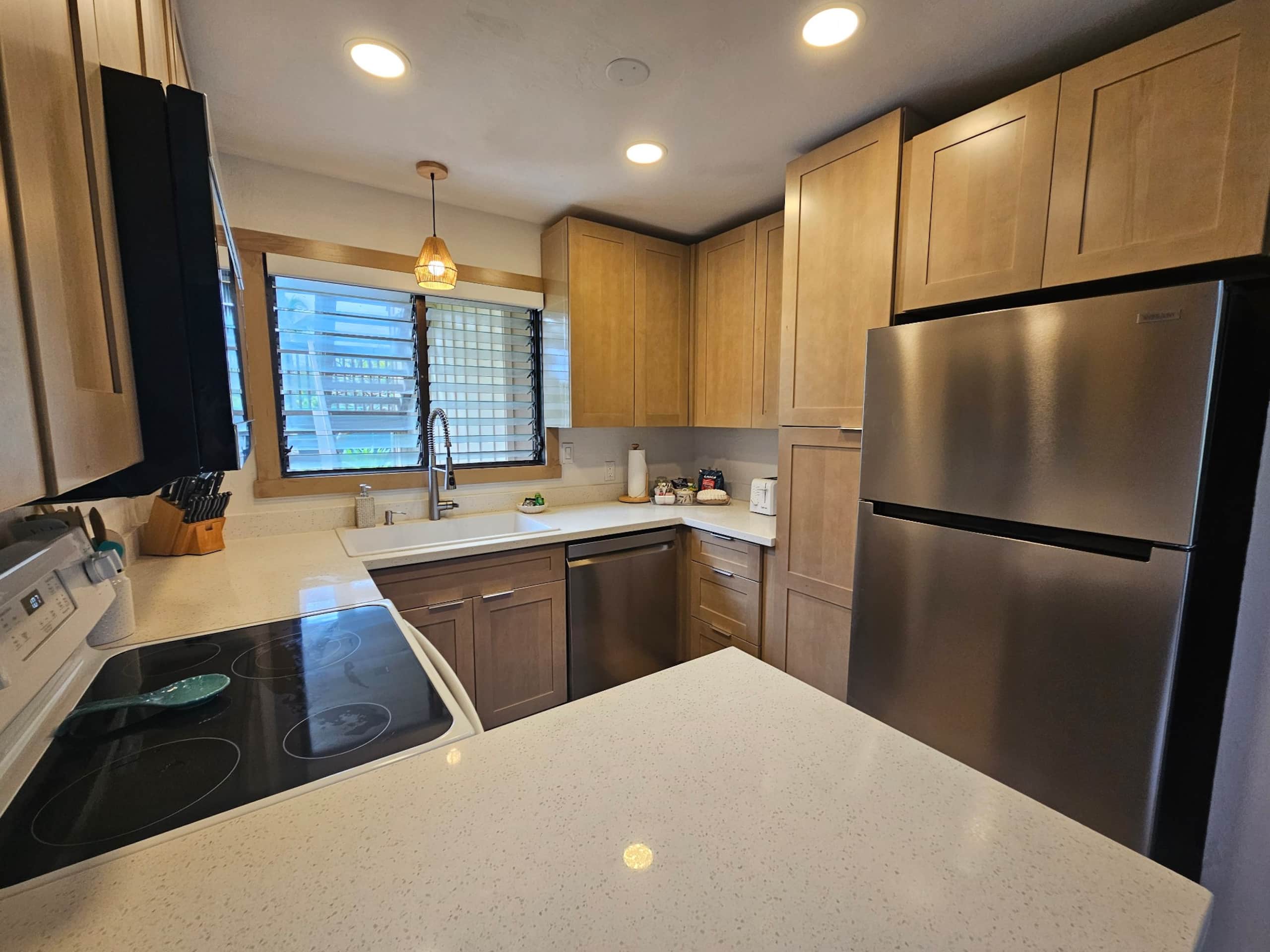 Heavenly Oceanfront 1 Bedroom Condo Pool & Beach - Photo 8