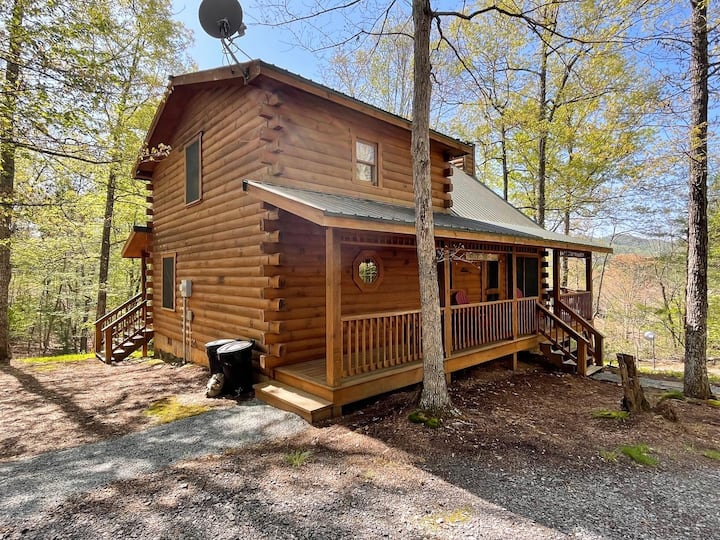 Lazy Bear Lodge - Murphy, NC