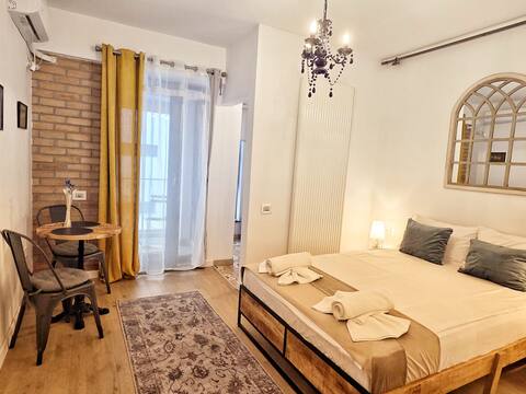 Top performing Airbnb: Studio By The Sea - close to the Beach in Eforie