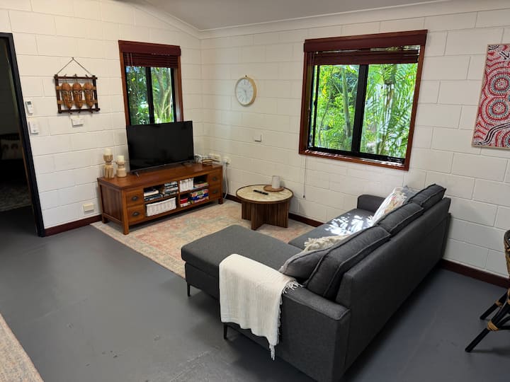 Rapid Creek Family Retreat - Northern Territory
